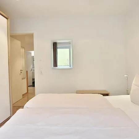 Parkresidenz Bergstrasse 52 Parkresidenz Bergstrasse 52 2